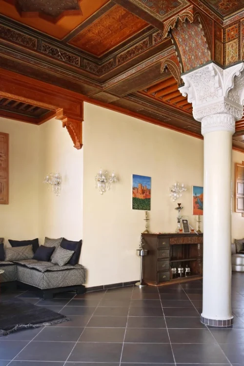 DIWAN-CAFE-MAURE.webp